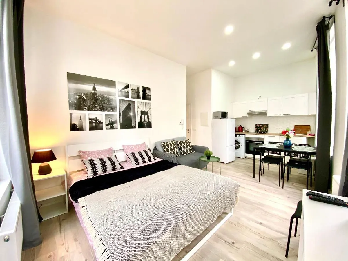 Bonjour Apartments Сentre 3 Antwerpia