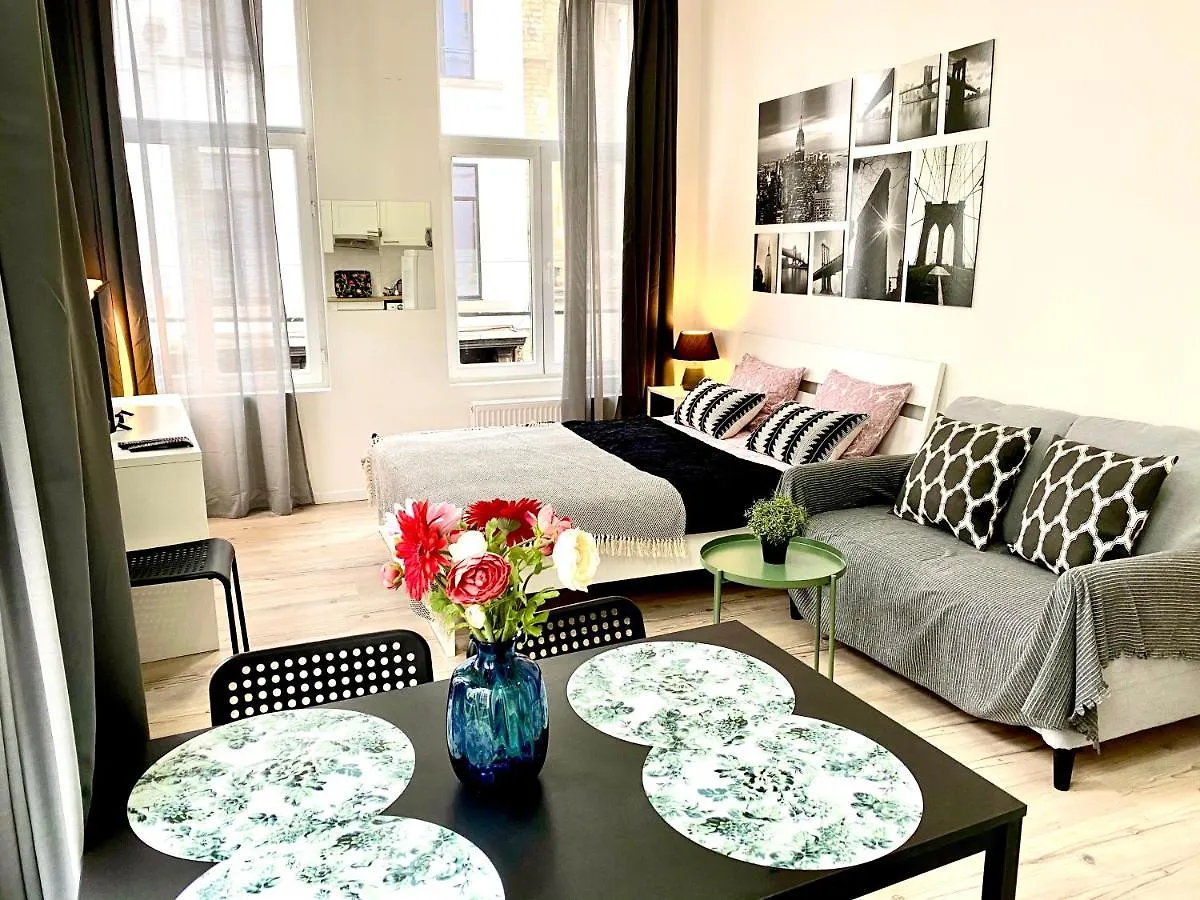 Bonjour Apartments Сentre 3 Antwerpia Belgia